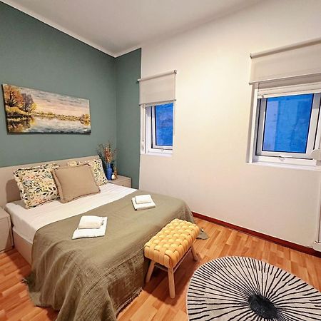 Отель Downtown A Whole House Duplex Designed For Remote Work And Near Metro Lapa Порту Экстерьер фото